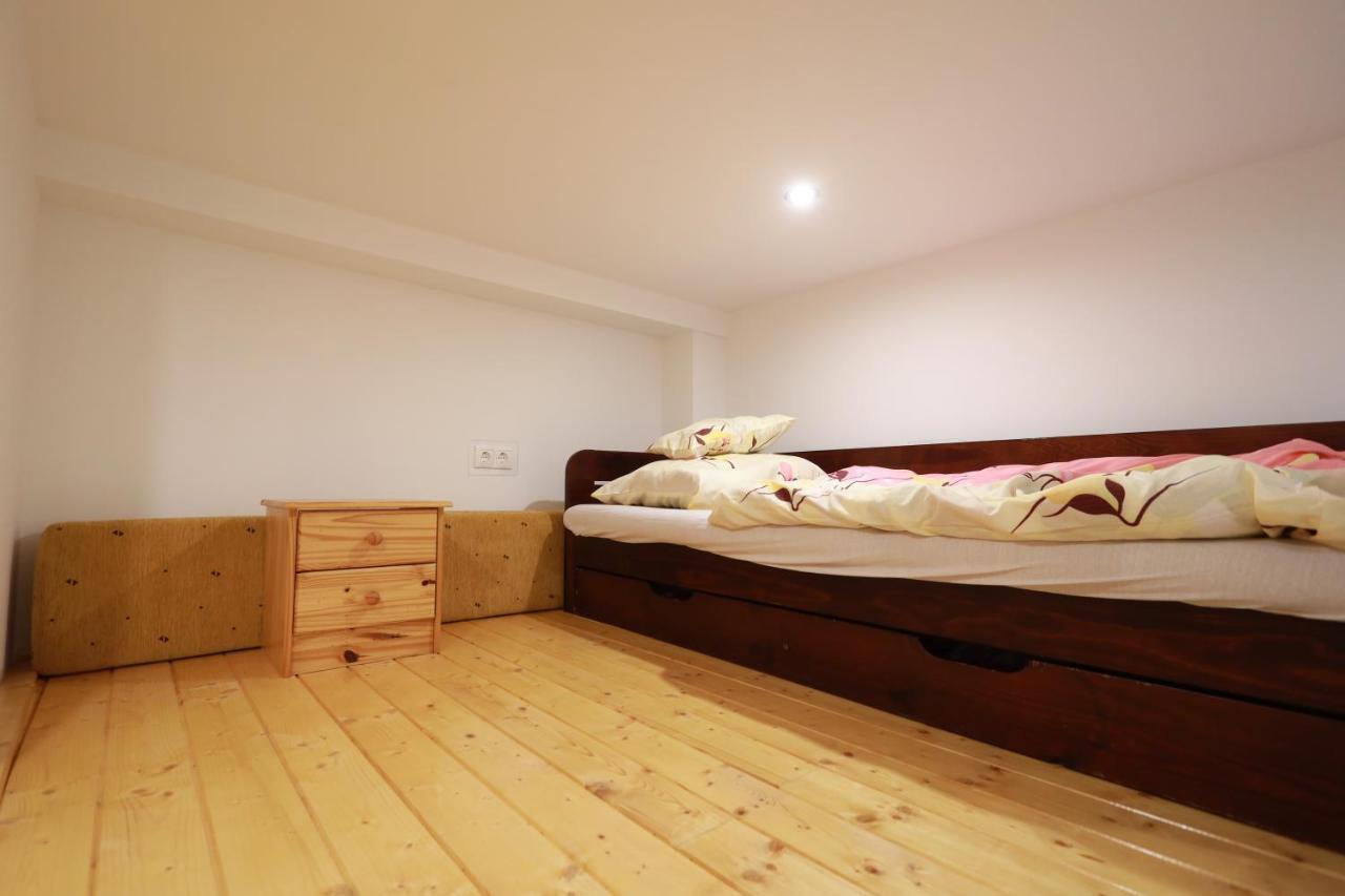 Vito Apartman Έγκερ Εξωτερικό φωτογραφία