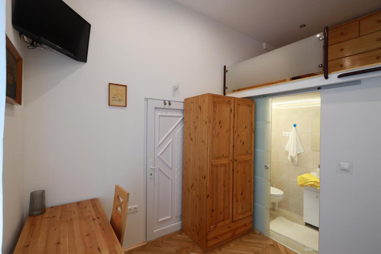 Vito Apartman Έγκερ Εξωτερικό φωτογραφία